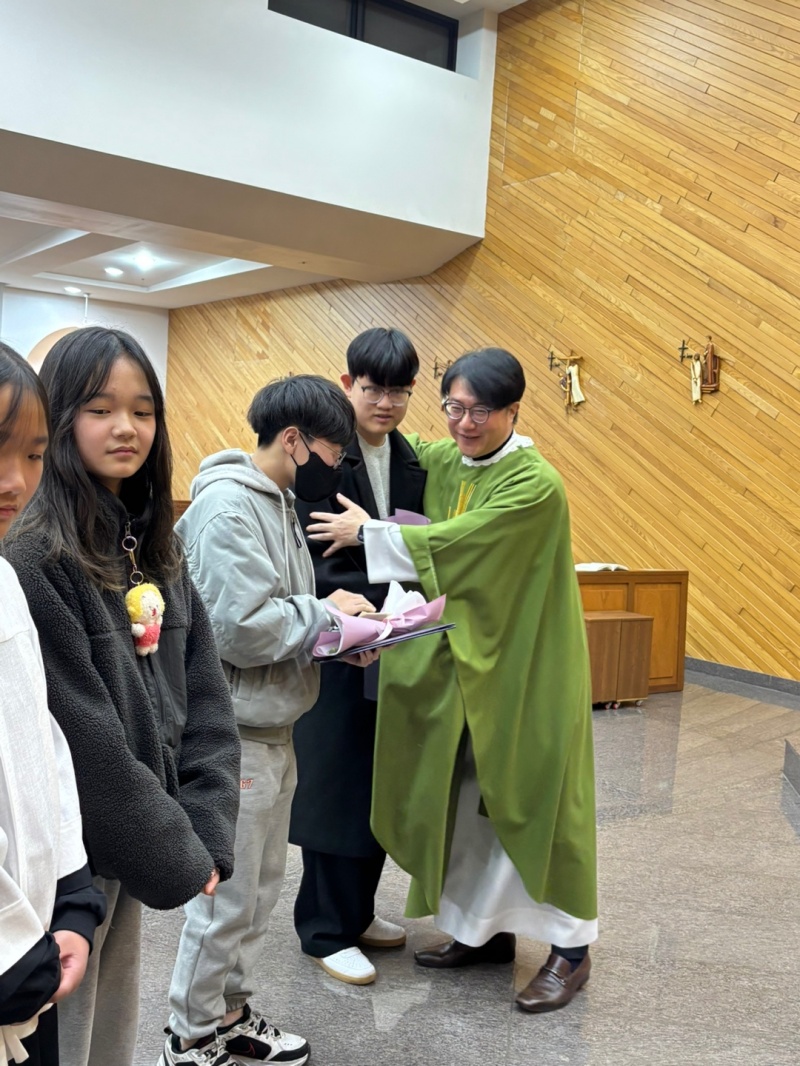 batch_KakaoTalk_20250302_221808265.jpg